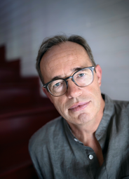 Vergrößerte Ansicht von Vom Glück, im Chor zu singen – Lesung mit Stefan Moster zu „Mannheim singt"