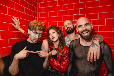 Vergrößerte Ansicht von SEXSCHWEISS (München) // Die Wehrkraftzersetzer (Ludwigshafen) // Punk
