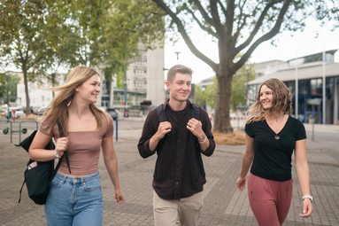 Vergrößerte Ansicht von Up Close – Schnupperstudium der TH Mannheim