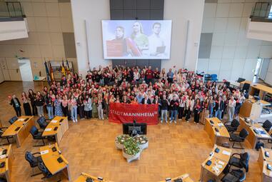 Vergrößerte Ansicht von Ausbildungsstart Stadt Mannheim 2026