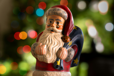 Vergrößerte Ansicht von Der Nikolaus besucht die Bibliothek
