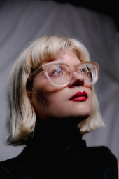 Vergrößerte Ansicht von MARY OCHER (ISR/Berlin) // Avantgarde Pop