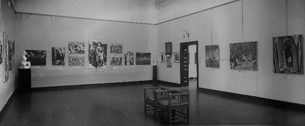 Vergrößerte Ansicht von 1933 eine Ausstellung „Kulturbolschewistische Bilder&quot;