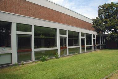 Vergrößerte Ansicht von Kulturhaus Käfertal Aussenansicht vor der Renovierung