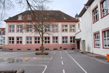 Vergrößerte Ansicht von Wallstadtschule Aussenansicht
