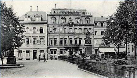 Vergrößerte Ansicht von Häuserzeile C 3, 20-23 am Schillerplatz, 1902