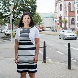 Vergrößerte Ansicht von Eingebürgerte: Cinthia Carolina Gutierrez