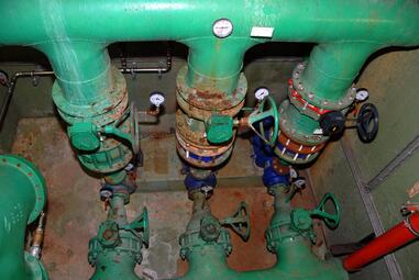 Vergrößerte Ansicht von Eissportzentrum Herzogenried Aggregate für Kälteerzeugung, Verteilung und Regelu