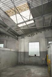 Vergrößerte Ansicht von Werkstatt Pfeifferswörth Dach vor der Sanierung