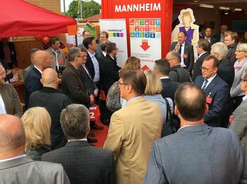 Bürgermeisterrundgang beim Maimarkt 2018