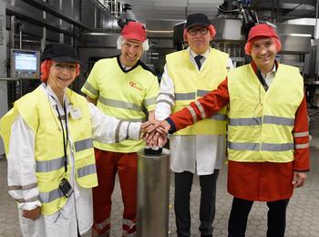 Inbetriebnahme der neuen Coca Cola Linie 