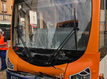 Bei dem Unfall entstand ein Sachschaden in Höhe von rund 200.000 Euro.