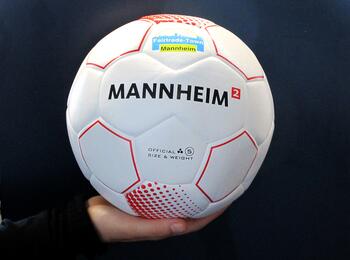 Der aus fairer Produktion stammendende Mannheimer Fußball