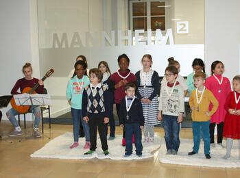 Weihnachtsliedersingen im Rathaus