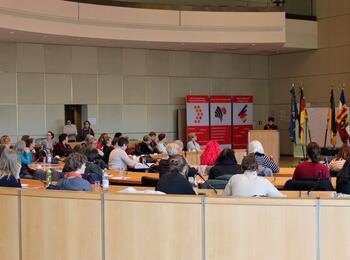 1. Feministisches Barcamp