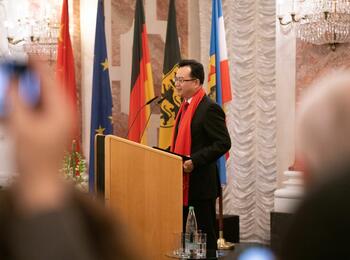 Sun Congbin, Generalkonsul der Volksrepublik China in Frankfurt am Main, beim Frühlingsfest