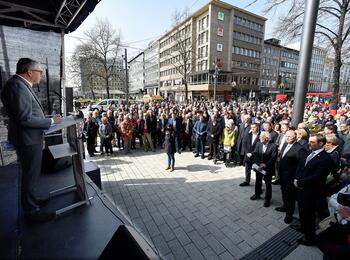 OB Kurz bei der Plankeneröffnung