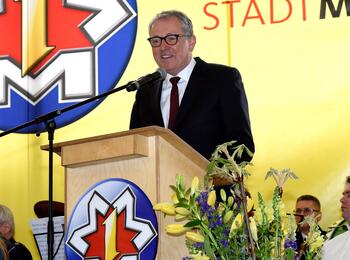 OB Dr. Peter Kurz bei seiner Rede anlässlich der Eröffnung des 406. Maimarktes