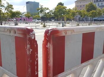 Absperrung Wassergarten Alter Messplatz