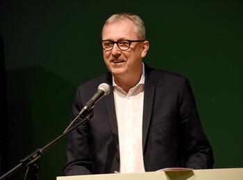 OB Dr. Peter Kurz bei seiner Ansprache anlässlich des Regenbogenempfangs 2019