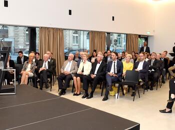 Oberbürgermeister Dr. Peter Kurz spricht anlässlich der Amtseinführung von Johan Holten