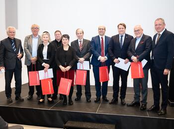 Verleihung der Ratsmedaillen in Bronze