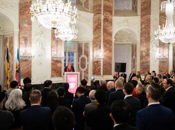 OB Dr. Peter Kurz bei seiner Rede anlässlich des Baden-Württembergisch-Chinesischen Frühlingsfests