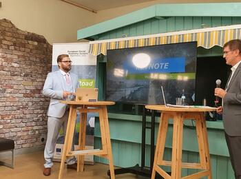 Bürgermeister Michael Grötsch und Manuel Kreitmeir im Interview