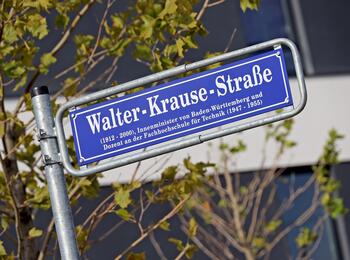 Straßenschild Walter-Krause-Straße