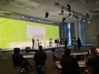 OB Dr. Peter Kurz  in der ICLEI-Konferenz