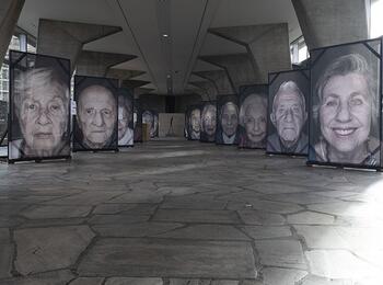 Ausstellung Gegen das Vergessen von Luigi Toscano