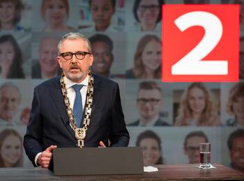 OB Dr. Peter Kurz bei seiner Rede anlässlich des Neujahrsempfangs 2021