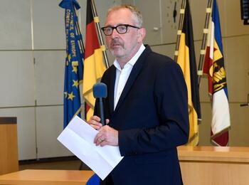 OB Dr. Kurz bei seiner Ansprache anlässlich des Empfangs der Teilnehmer von Jugend musiziert