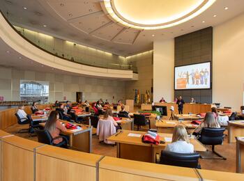 Rund 160 Auszubildende und Studierende haben am 1. September 2021 bei der Stadt Mannheim begonnen.