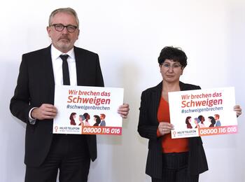 Aktion gegen Gewalt gegen Frauen 