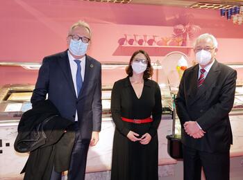 Führung des Oberbürgermeisters durch die neue Ausstellung im TECHNOSEUM