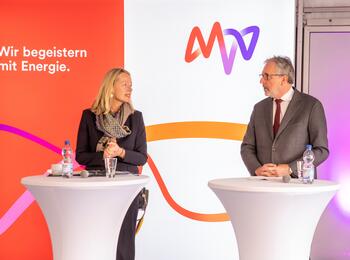 Pressekonferenz zum Spatenstich Flusswärmepumpe