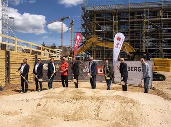 Spatenstich Hochpunkt H Franklin