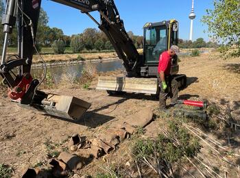 Der Kampfmittelbeseitigungsdienst hat am Donnerstag die Teile des "Zerschellers" abtransportiert.