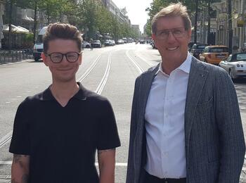 Bürgermeister Michael Grötsch stellte heute Christian Handrich als neuen Geschäftsführer der Alten Feuerwache vor