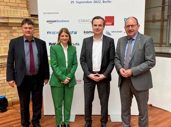 Dietmar Strehl (Finanzsenator, Freie Hansestadt Bremen), Barbara Meyer (Bürgermeisterin für Finanzen und Nachhaltigkeit, Landeshauptstadt Saarbrücken), Prof. Dr. Jens Südekum (Professor für Internationale Volkswirtschaftslehre, Düsseldorfer Institut für Wettbewerbsökonomie), Christian Specht (Erster Bürgermeister, Stadt Mannheim)