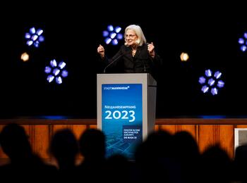 Andrea Gebhard, Präsidentin der Bundesarchitektenkammer, bei ihrer Festrede im Rahmen des Neujahrsempfangs 2023