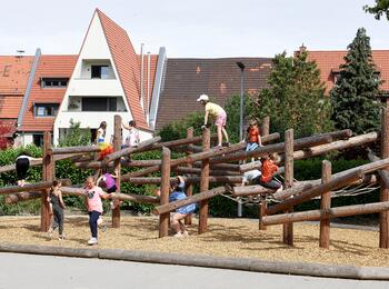 Seckenheimschule_Spielgerät_1