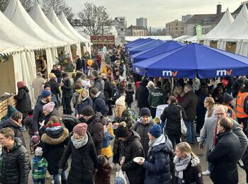 Bürgerfest zur Einweihung der Linie 16