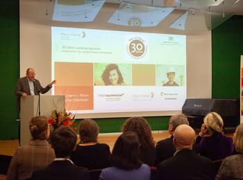 Besuch Ministerin Hoffmeister-Kraut in Kontaktstelle Frau und Beruf (02)