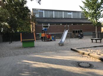 Aktionstag zur Sanierung des Kindespielplatzes Rappoltsweilerstraße in Friedrichsfeld