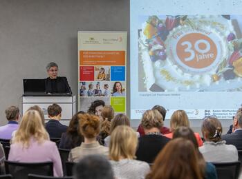 Jubiläumsfeier: 30 Jahre Kontaktstelle Frau und Beruf