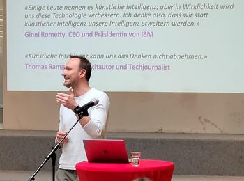 Christoph Krüger spricht über KI im Unterricht