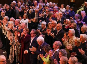 Große Begeisterung beim Auftritt des Chors "Heaven Can Wait"