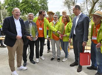 Wiedereröffnung U Halle (04)